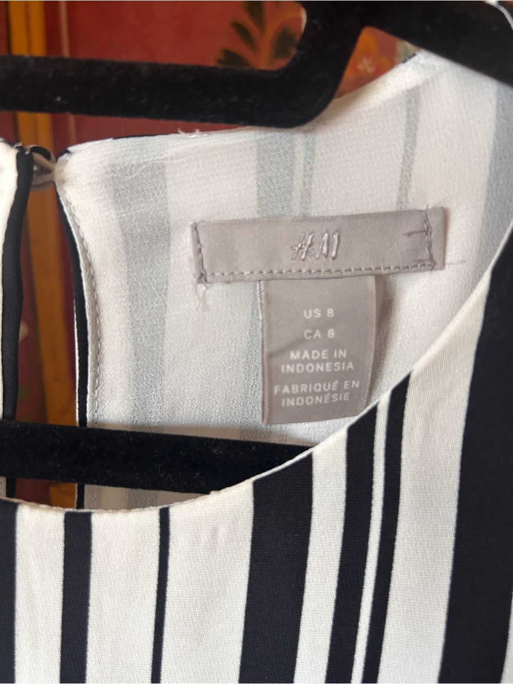 H&M Black and White Vertical Stripe Tie-Waist Mini Dress - Picture 3 of 4